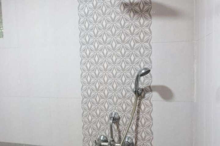 Room 53 of 63