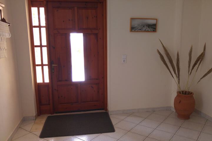 Ballroom/Hall 47 of 79