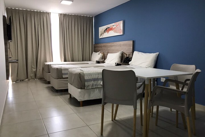 Room 7 of 29