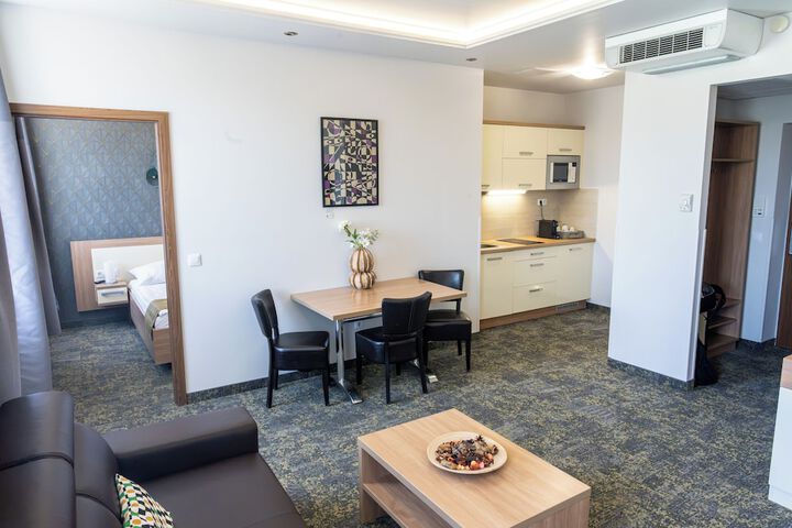 Room 40 of 79