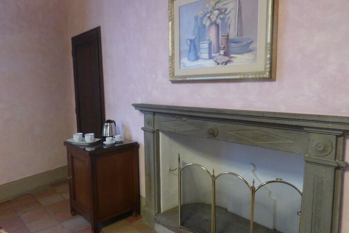 Room 17 of 21