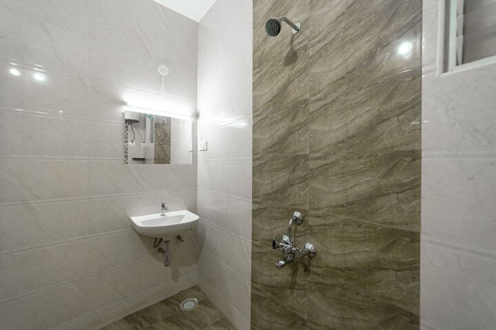 Room 14 of 17