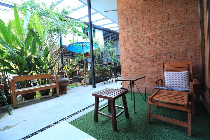 Terrace/Patio 76 of 78