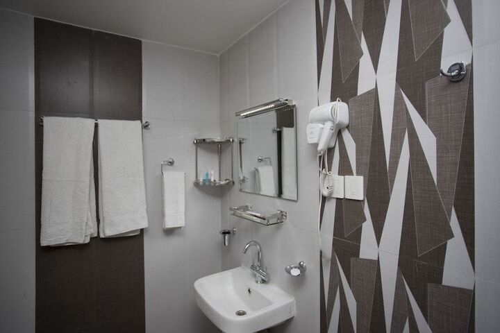 General 8 of 25