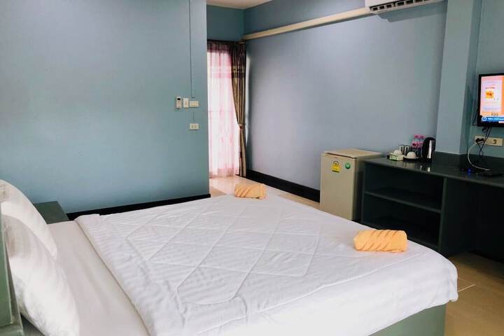 Room 31 of 66