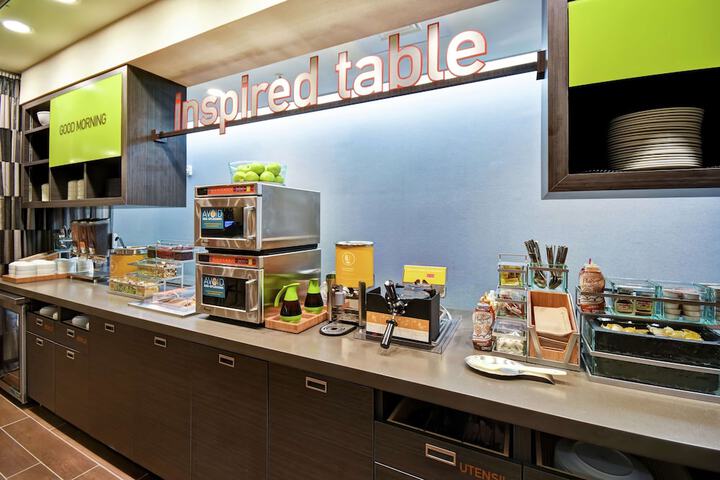 Breakfast buffet