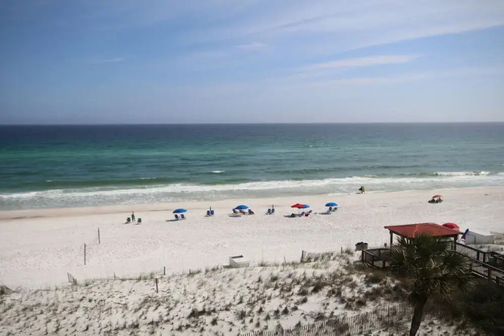 Beach 23 of 36