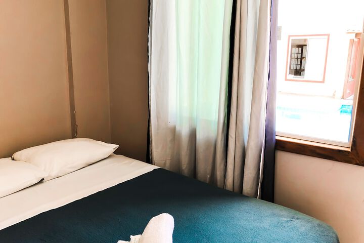 Room 5 of 159
