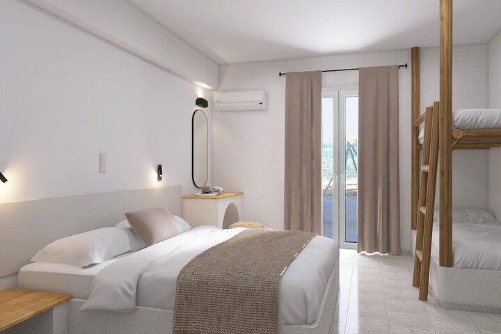 Room 6 of 27