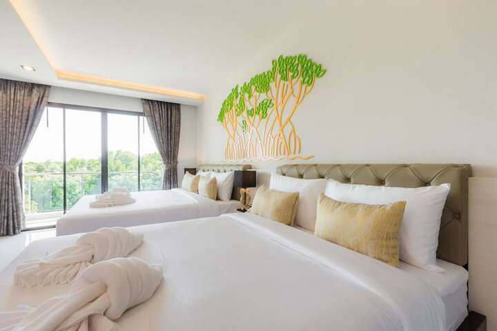 Room 21 of 48