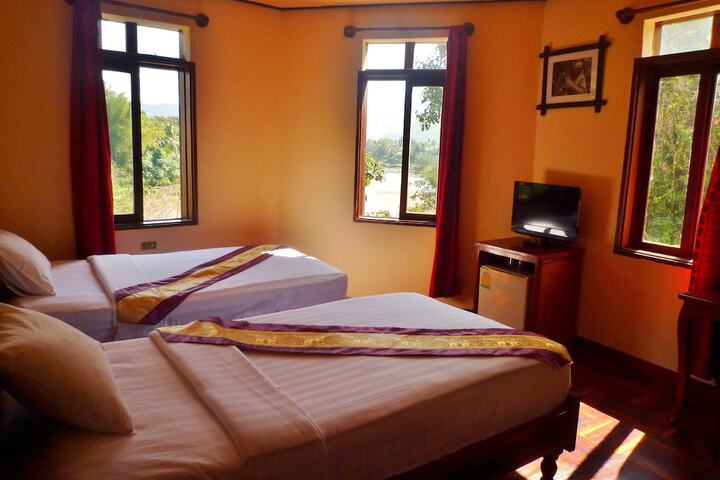 Room 5 of 53