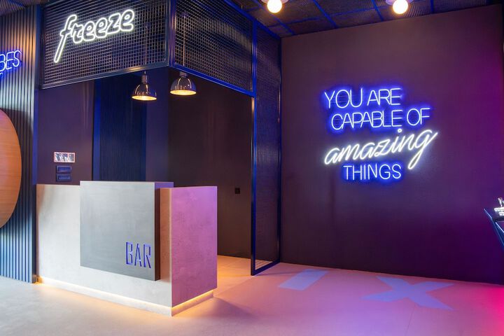 Guest Lobby
