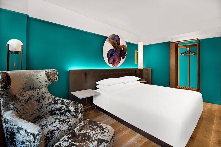 Room 19 of 56
