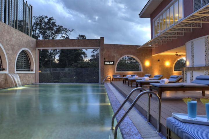 Pool 82 of 165