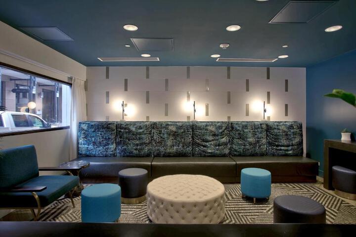 Royal St. Charles Hotel