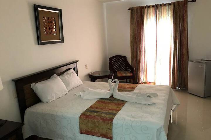 Room 2 of 14