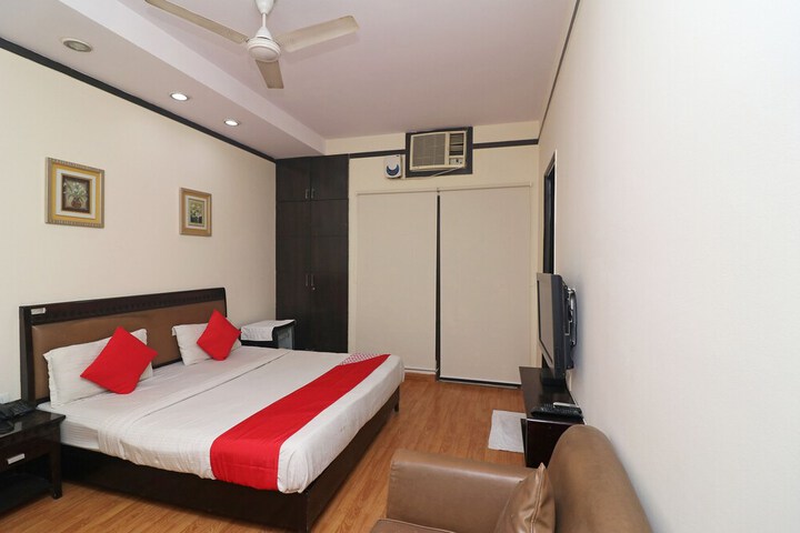 Room 20 of 24