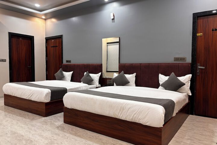 Room 19 of 28