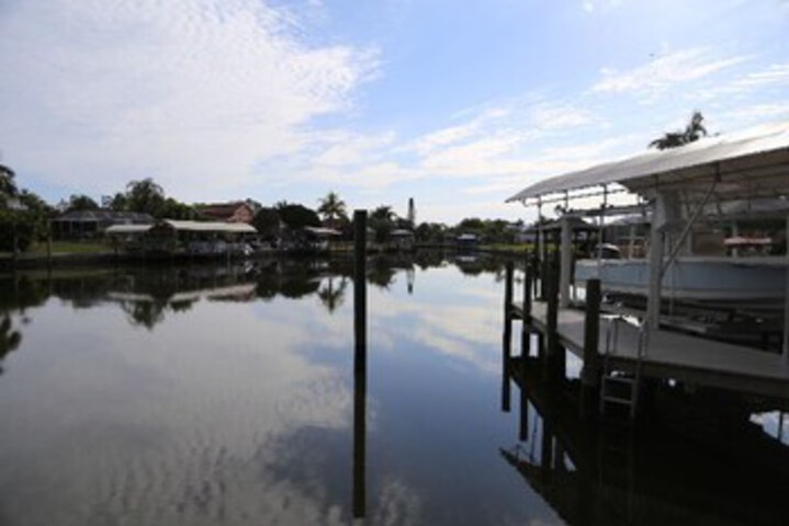 Property Grounds 8 of 29