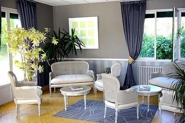 Hotel Interior 2 of 32