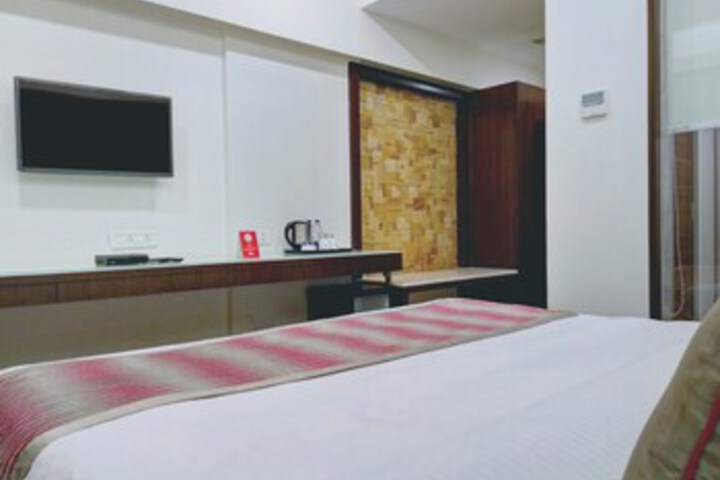 Room 18 of 24