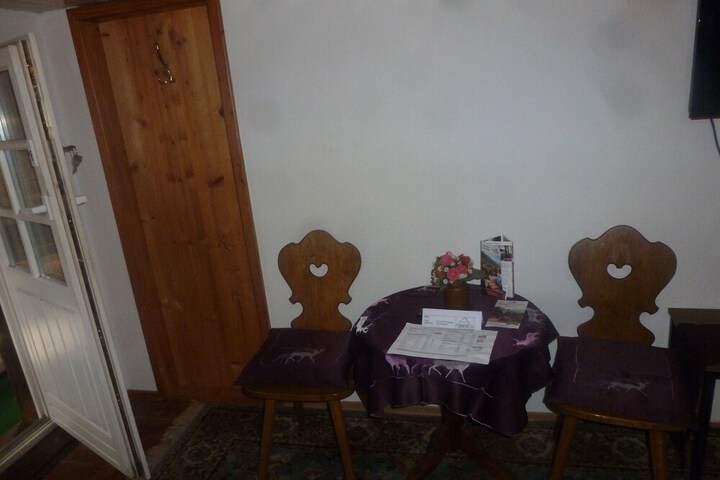 Room 29 of 90