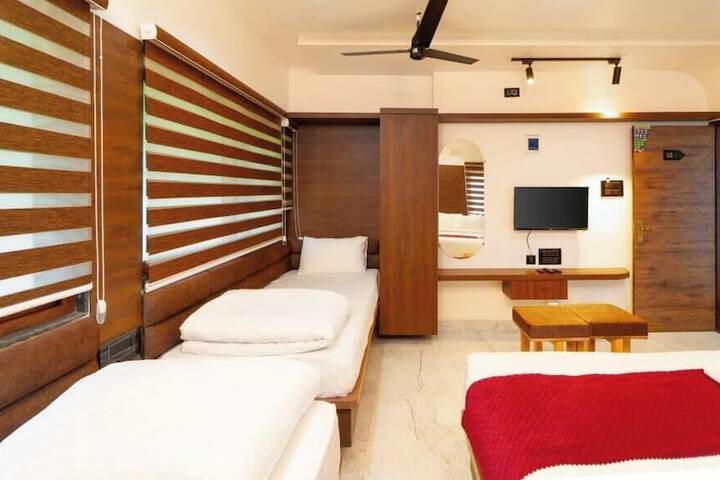 Room 20 of 26