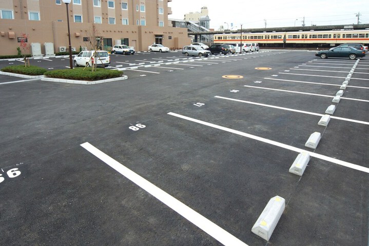 Property Grounds 19 of 26