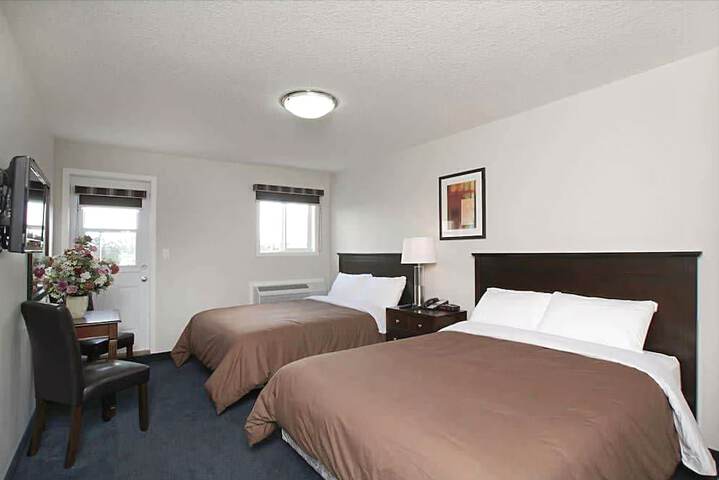 Room 10 of 31