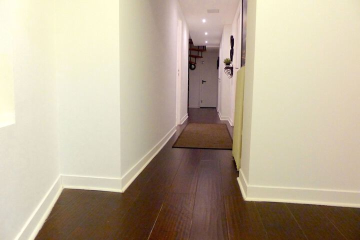 Ballroom/Hall 9 of 30