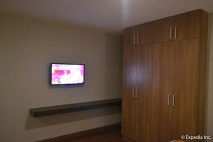 Room 61 of 85