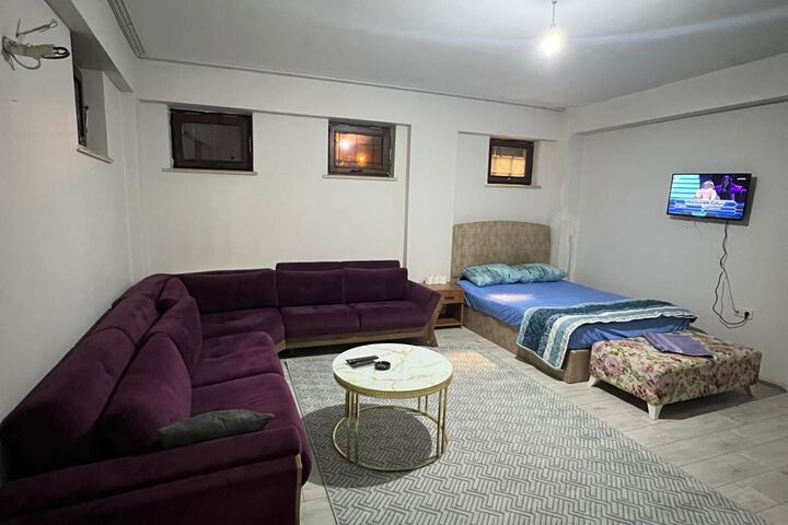 Room 12 of 17