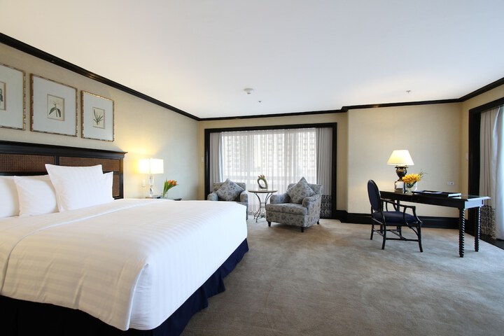 Room 15 of 37
