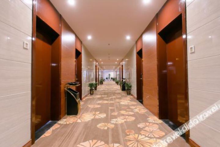 Hotel Interior 6 of 11