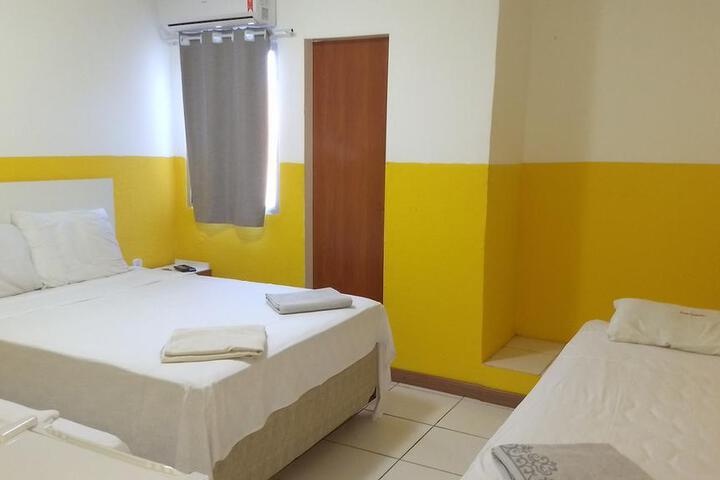 Room 9 of 17