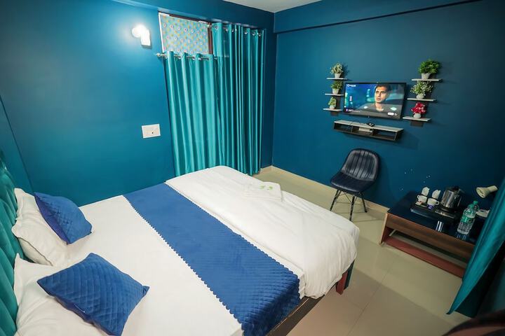 Room 13 of 51