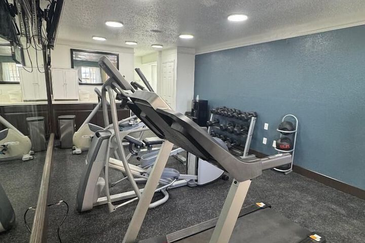 Health and Fitness 10 of 38