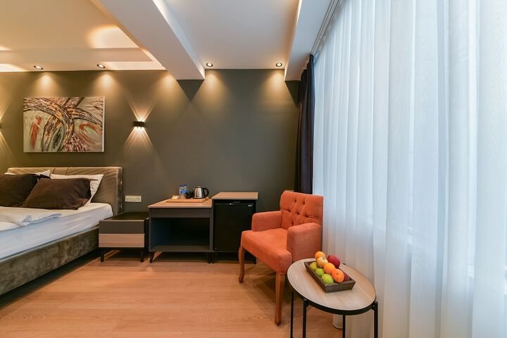 Room 14 of 34