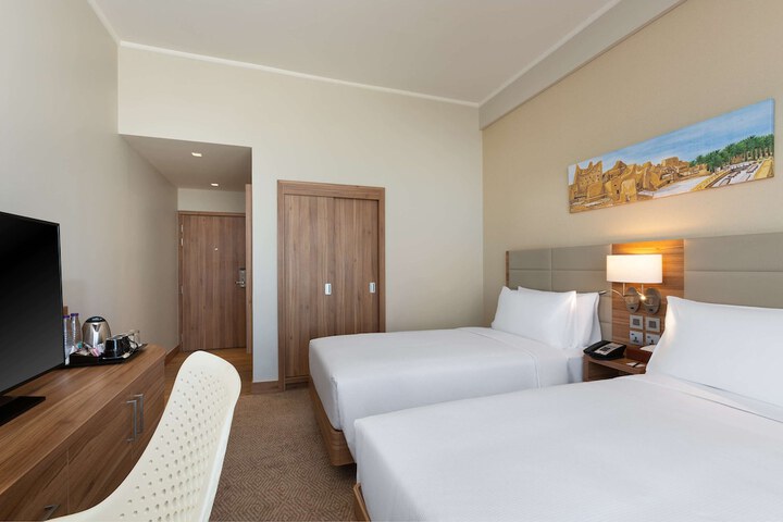 Room 14 of 45