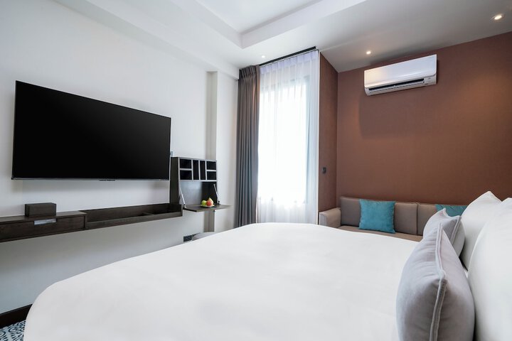 Room 15 of 39