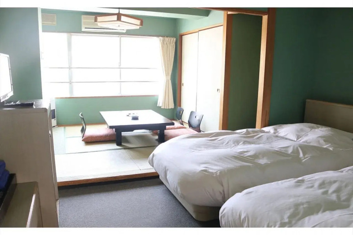 Photo 7