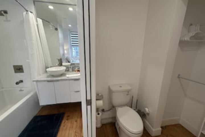Room 322 of 516