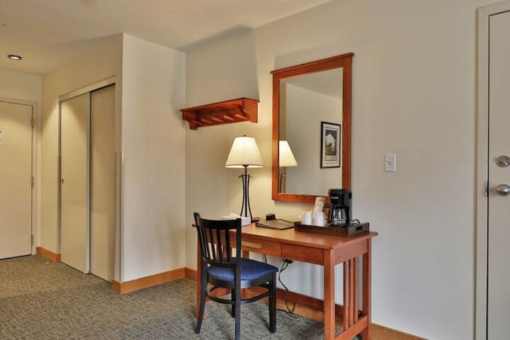 Room 14 of 47