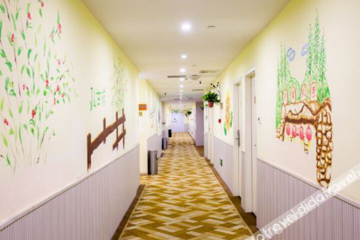 Hotel Interior 4 of 8