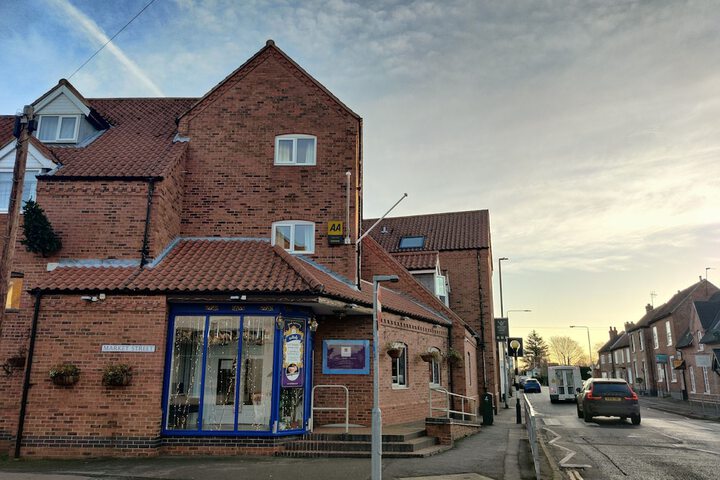 Hotel 80 of 81