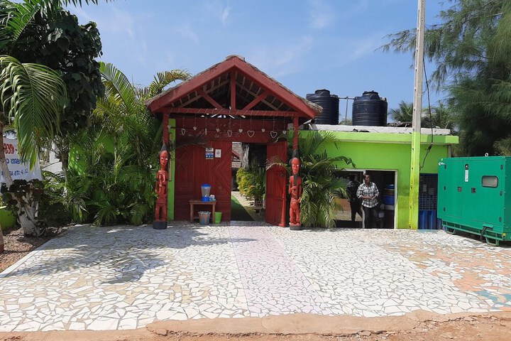 Hotel 3 of 33