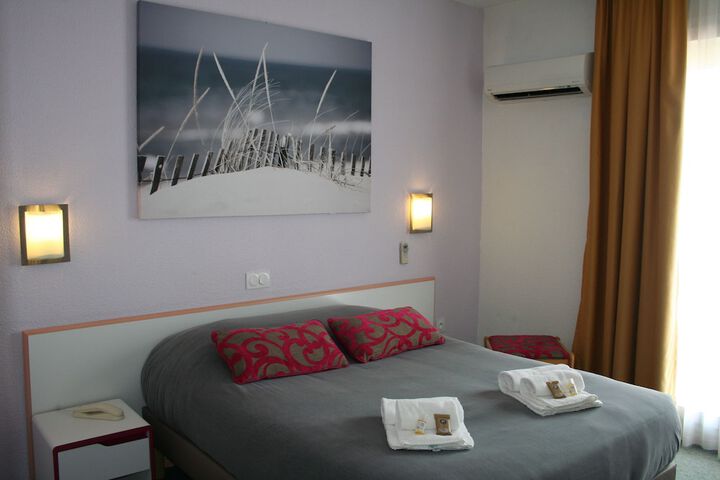 Room 3 of 47