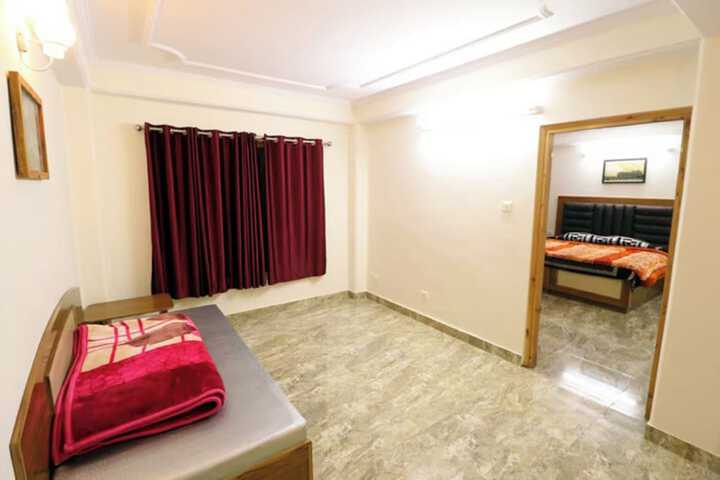 Room 2 of 19
