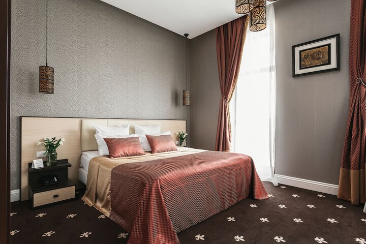 Room 18 of 69