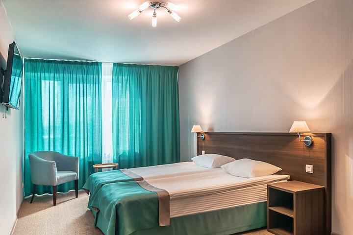 Room 4 of 39